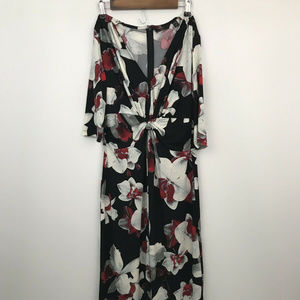 GILI Red White Floral Maxi Dress Rusched  Size Sm